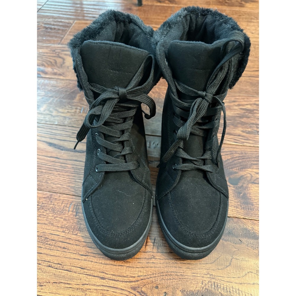 Rouge Helium Black Faux Suede Fur Trim Hidden Wedge High Top Sneakers Womens 11